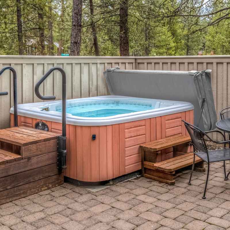 Hot Tub Cover Spa Lid 220cm x 220cm Square Grey Hard Top Weatherproof PVC Leather Foam 25KG/m3 Density Galvanized C-Channel UV Mildew Flame Resistant