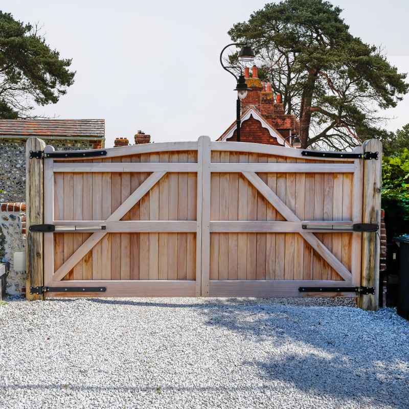 Electric Swing Gate Opener, With 2 Remote Controls, Heavy Duty Dual Wing Automatic Door Operating Kit, 300kg Per Arm, Driveway, Fence, Garage, Garden, Home, FREE Flashing Safety Beacon