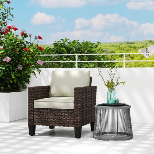 Outsunny Single Seater Rattan Garden Armchair, PE Wicker Rattan Chair with Armrests and Cushions, Garden Chair with Galvanised Steel Frame for Conservatory, Porch, Brown