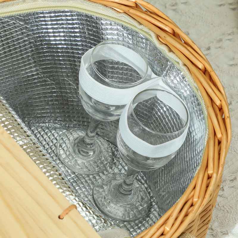 Outsunny Wicker Picnic Basket for 2 with Pine Wood Lid, Picnic Hamper with Cooler Compartment, Cutlery Service Kits, Carry Handle for Camping, Outdoor, Valentine Day, Chirtmas, Birthday, Light Brown