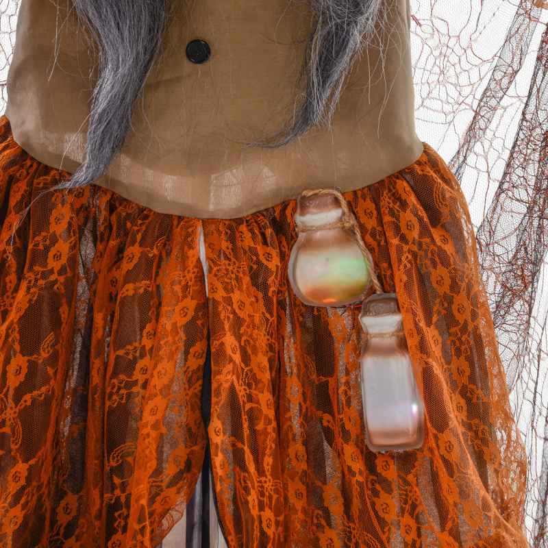 HOMCOM 183 cm Life Size Halloween Animated Standing Fat-Faced Witch with Red Light Up Eyes, Sound Activated Moving Arms & Head, Scary Witch Halloween Decorations, Battery Operated, Indoor Party Props