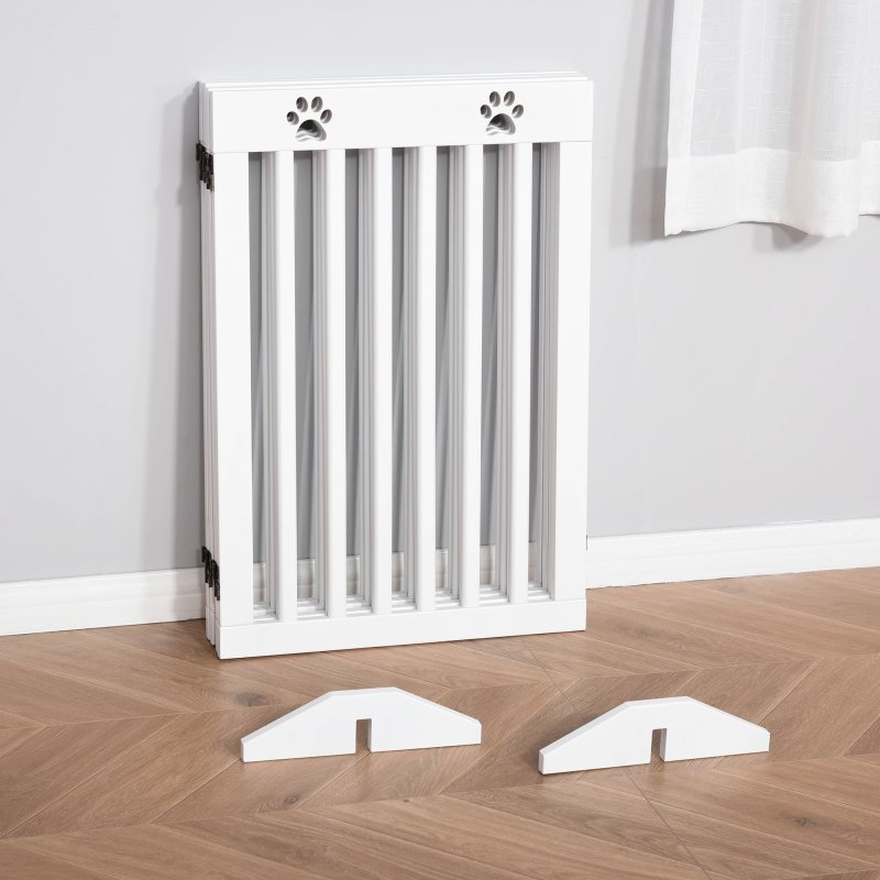 PawHut Freestanding Pet Gate 4 Panel Dog Barrier Folding Safety Fence with Support Feet up to 204cm Long 75cm Tall for Doorway Stairs, White