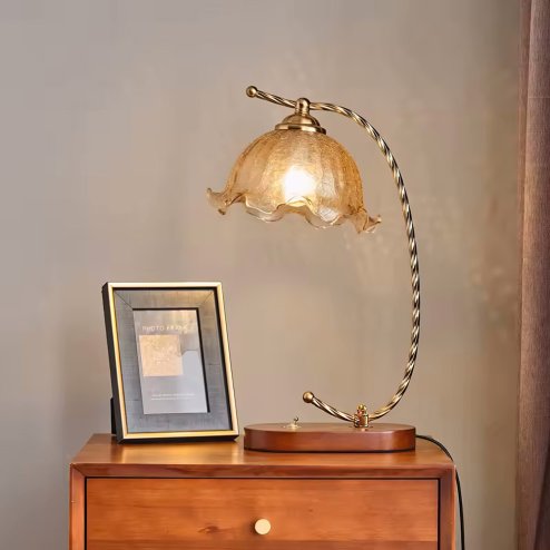Living and Home Flower-Shaped Glass Table Lamp