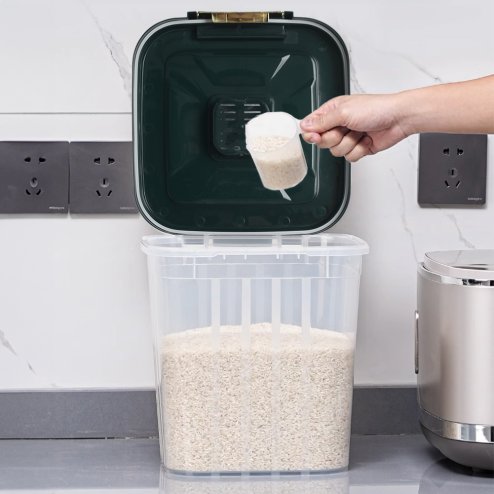 Large Capacity Food Storage Container