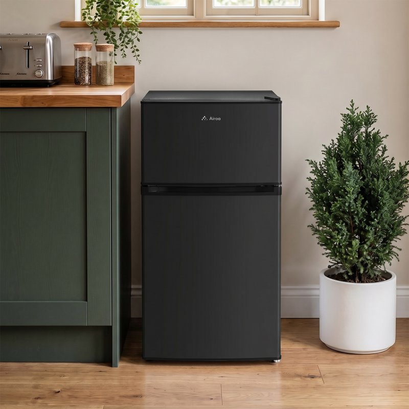70L Freestanding Top Freezer Fridge with Adjustable Shelves, Bottle Storage Rack